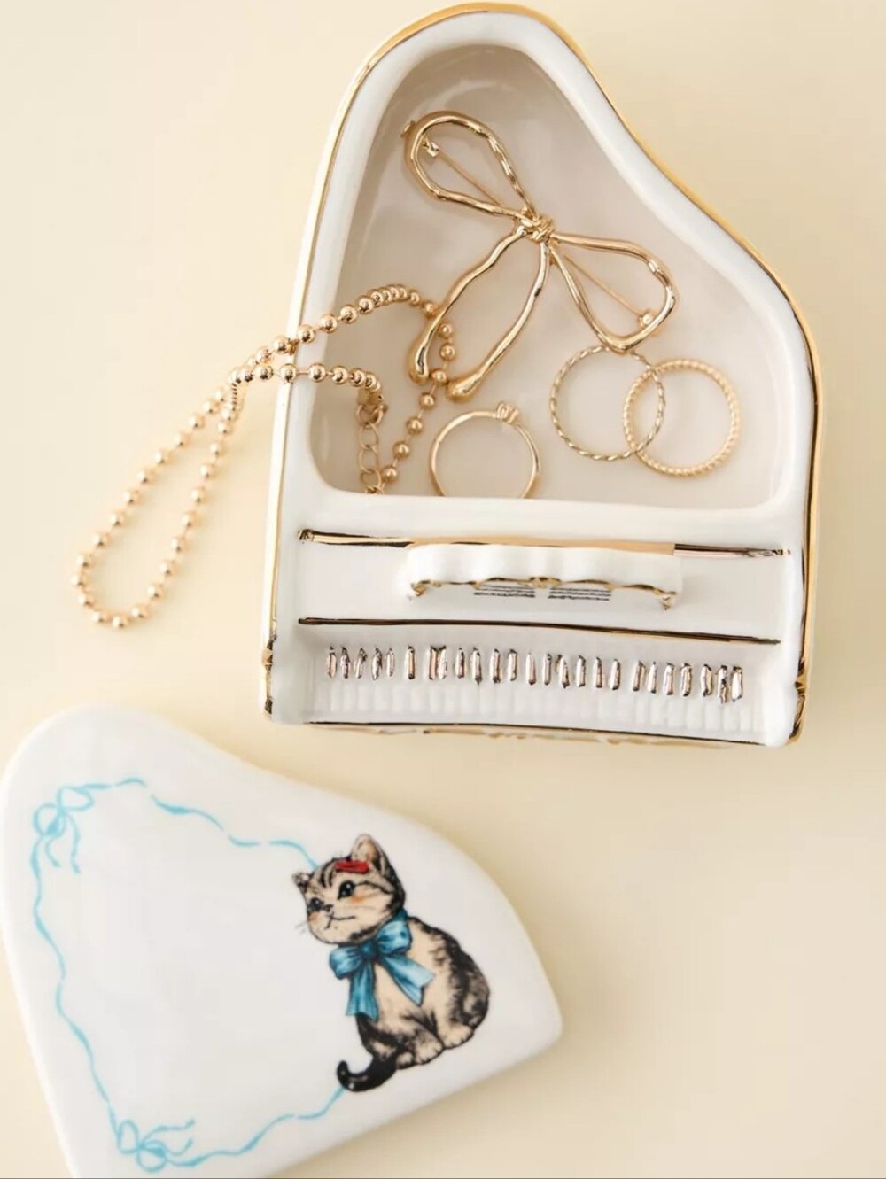 NEW Urban Outfitters Piano Shaped Ceramic Trinket Box